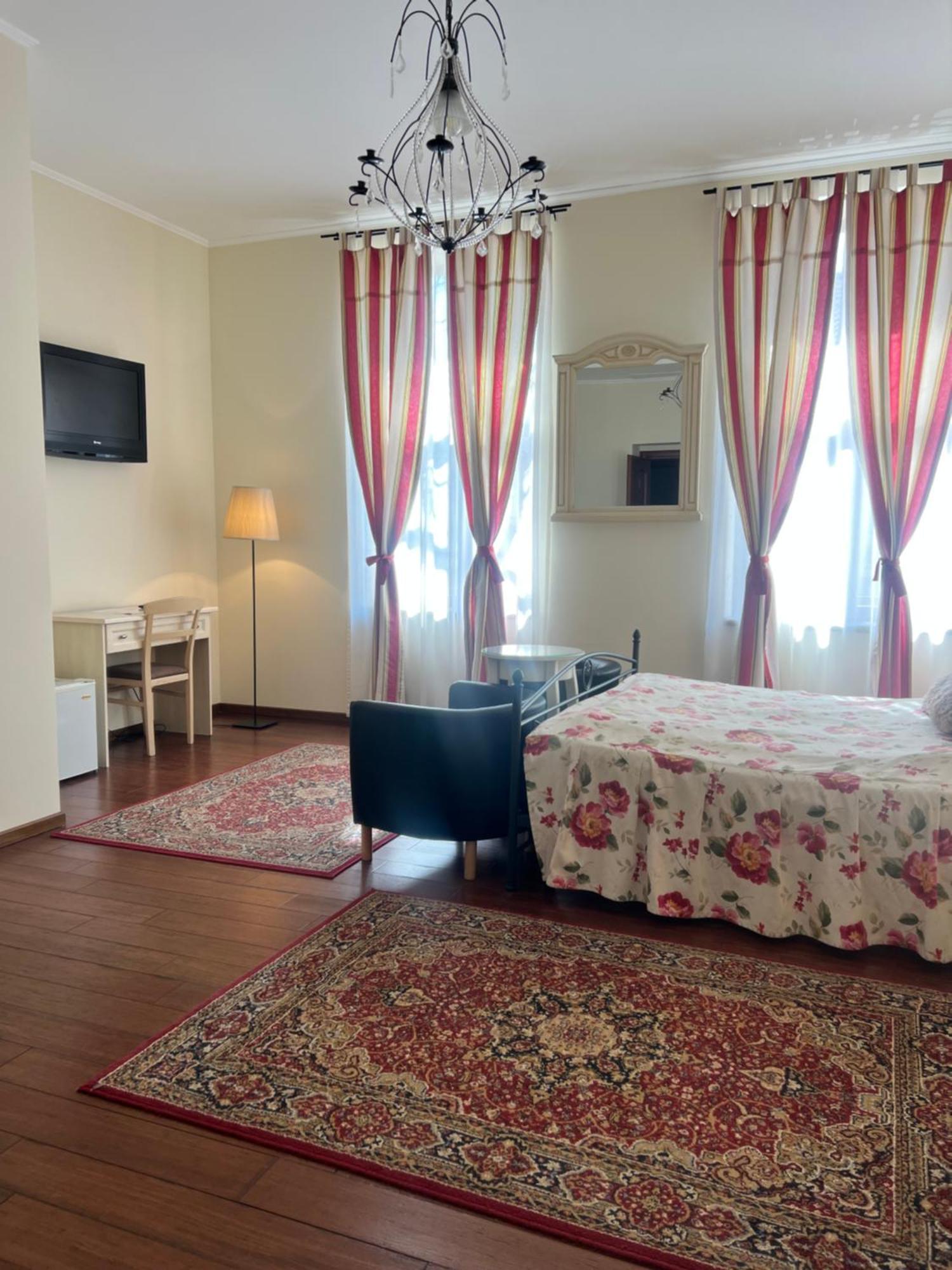 Junior Suite,1660288643:JPEG
